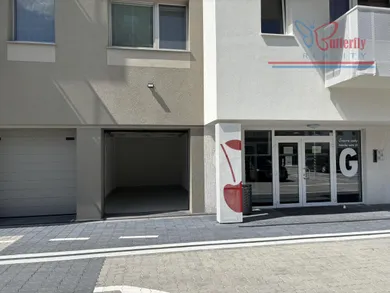 Na predaj objekt, 17 m², Bratislava-Ružinov, Ivanská Cesta 32