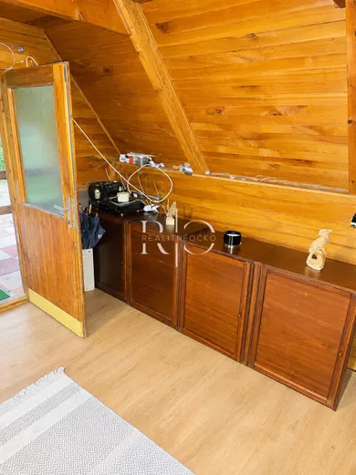 Na predaj 3-izbový rekreačný dom, 80 m², Borský Svätý Jur, -