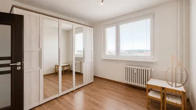 Na predaj byt v Bratislava-Dúbravka · €241 000 · Čiastočná rekonštrukcia