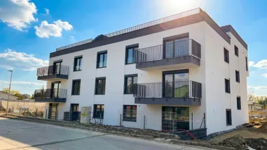 Mieszkania na sprzedaż, 2-pokojowe, Nové Zámky · €196 500