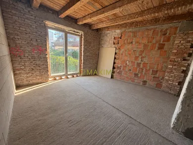 Na predaj dom, 236 m², Bratislava-Ružinov, Klincová