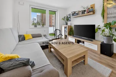 Na predaj 2-izbový byt, 58 m², Bratislava-Dúbravka, Dúbravčická