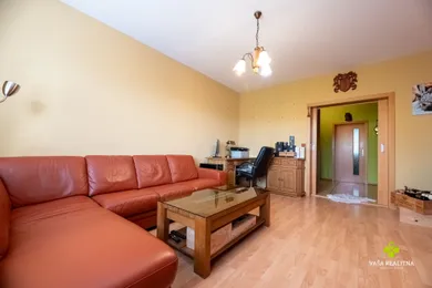 Na predaj 3-izbový byt, 71 m², Prievidza