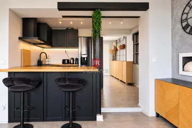Na prenájom 3-izbový byt, 69 m², Bratislava-Nové Mesto, Riazanská