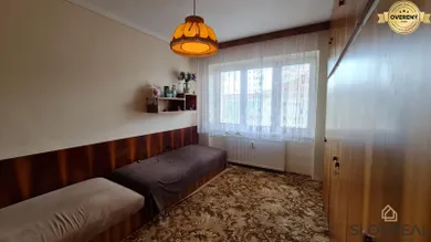 Na predaj 3-izbový byt, 73 m², Žiar nad Hronom