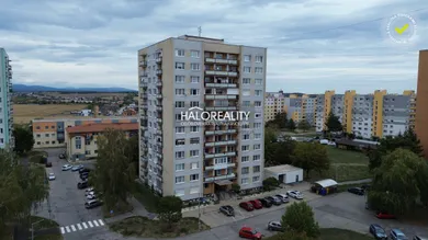 Mieszkania na sprzedaż, 3-pokojowe, Lučenec · €107 000
