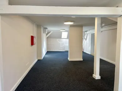 Na prenájom objekt, 70 m², Bratislava-Staré Mesto, Tolstého
