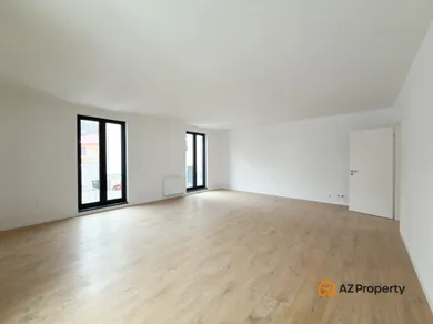 Na predaj 3-izbový byt, 108 m², Banská Štiavnica, Dolná