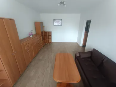 Na prenájom 3-izbový byt, 73 m², Michalovce, Jána Hollého