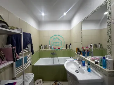 Na predaj 3-izbový byt, 75 m², Nové Zámky