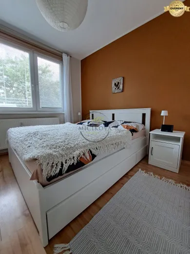 Na predaj 3-izbový byt, 67 m², Vráble