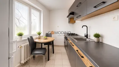 Na predaj 3-izbový byt, 67 m², Bratislava-Ružinov, Ostredková