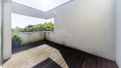 Na prenájom 2-izbový byt, 91 m², Bratislava-Nové Mesto, Tupého