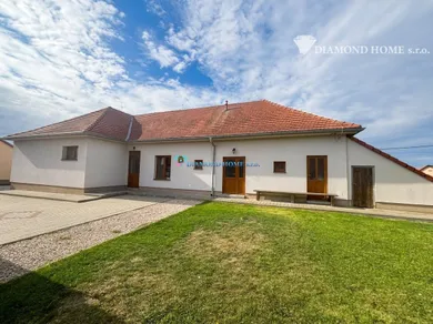 Eladó házak, Gabčíkovo · €215 500