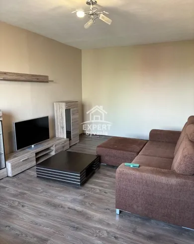 Na predaj 2-izbový byt, 68 m², Levice, Z NEJEDLEHO