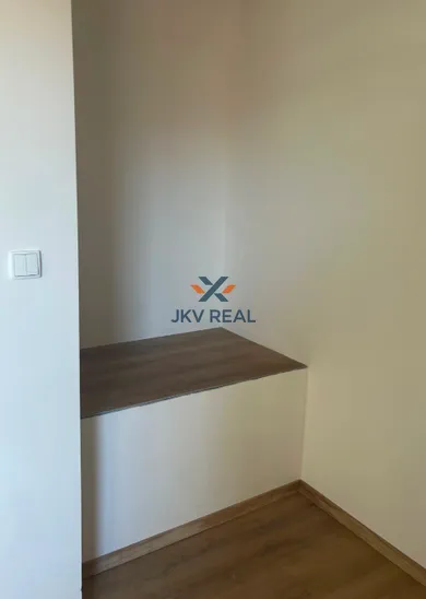 Na predaj 2-izbový byt, 44 m², Nové Zámky, Lajosa Kassáka