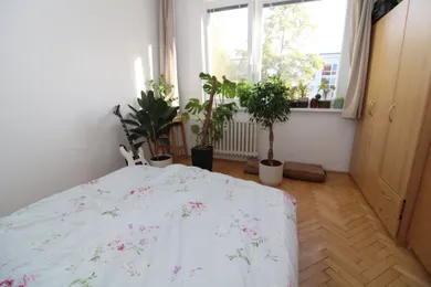 Na predaj 2-izbový byt, 50 m², Piešťany, A. Hlinku