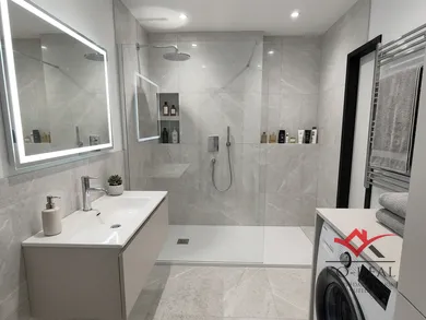 Na predaj 3-izbový byt, 71 m², Nové Mesto nad Váhom, Karpatská
