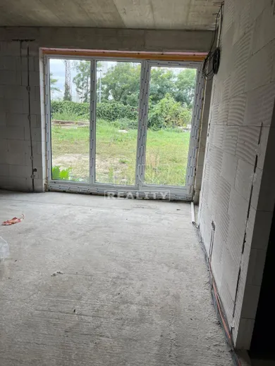 Na predaj dom, 165 m², Bratislava-Vrakuňa
