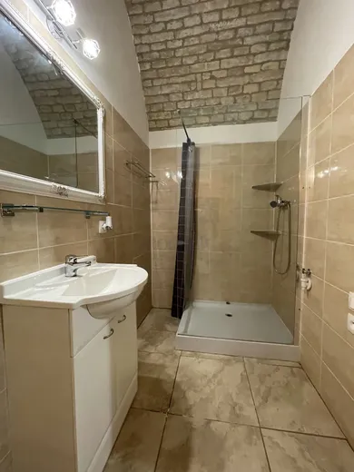 Na prenájom 1-izbový byt, 23 m², Komárno, Okružná cesta