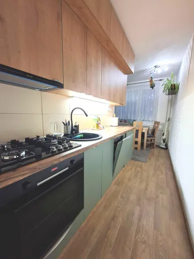 Na predaj 2-izbový byt, 65 m², Rimavská Sobota, Hostinského