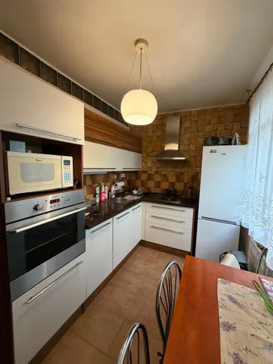 Na predaj 3-izbový byt, 67 m², Komárno