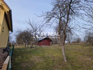 Na predaj pozemok, Prusy
