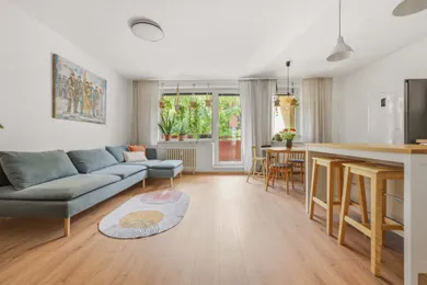Na predaj 3-izbový byt, 68 m², Trnava, Trnava / Vajanského