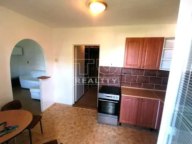 Eladó lakások, 1-szobás, Dubnica nad Váhom · €83 000