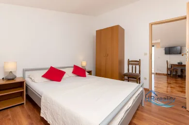 Na predaj 3-izbový byt, 55 m²