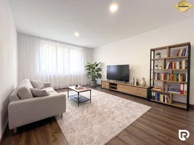 Byty na predaj 3-izbový, Trenčín · €169 000