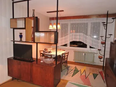 Mieszkania na sprzedaż, 3-pokojowe, Banská Bystrica · €195 000