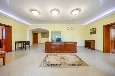 Obiekty na sprzedaż, Bratislava-Staré Mesto · €2 550 000