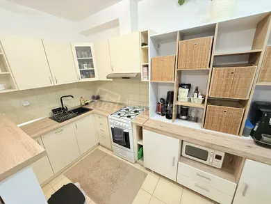 Mieszkania na wynajem, 3-pokojowe, Dunajská Streda · €650