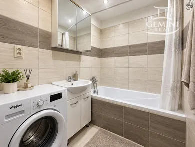 Na predaj 3-izbový byt, 62 m², Rimavská Sobota, L. Novomeského