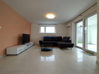 Na prenájom dom, 101 m², Galanta
