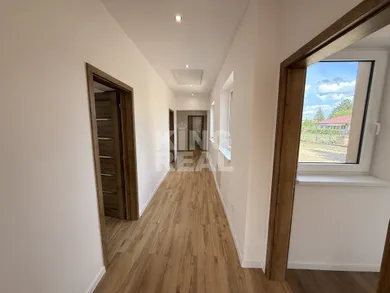 Na predaj 4-izbový dom, 147 m², Vinodol