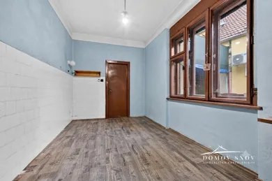Na predaj 4-izbový dom, 220 m², Modra, SNP