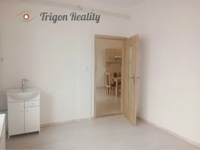 Na prenájom byt v Komárno · €650 · Dokončené