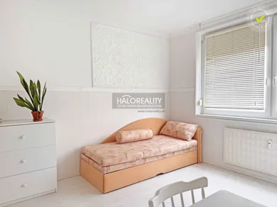 Na predaj 1-izbový byt, 20 m², Komárno, Komenského ul.