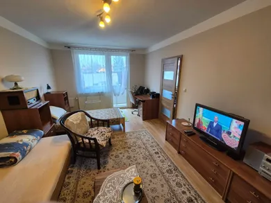 Na predaj 2-izbový byt, 65 m², Štúrovo, Bartókova