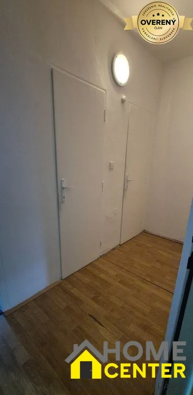 Na predaj 1-izbový byt, 28 m², Komárno, Košická
