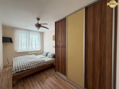 Na prenájom 3-izbový byt, 65 m², Piešťany, Adama Trajana