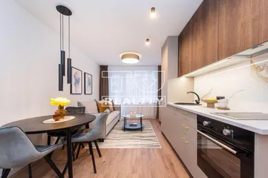 Mieszkania na sprzedaż, 1-pokojowe, Košice-Staré Mesto · €214 999