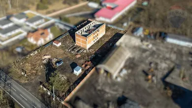 Na predaj objekt, 162 m², Sekule