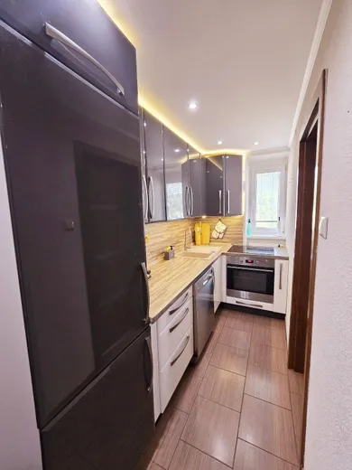 Квартиры на продажу, 3-комнатные, Turčianske Teplice · €135 000