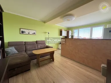 Na predaj 2-izbový byt, 48 m², Bratislava-Petržalka