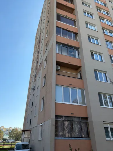 Na predaj 4-izbový byt, 67 m², Bratislava-Ružinov, Sabinovská