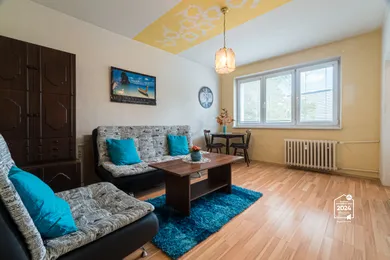 Квартири в оренду, 3-кімнатні, Košice-Západ · €800