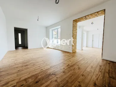 Na predaj 3-izbový dom, Tomášikovo